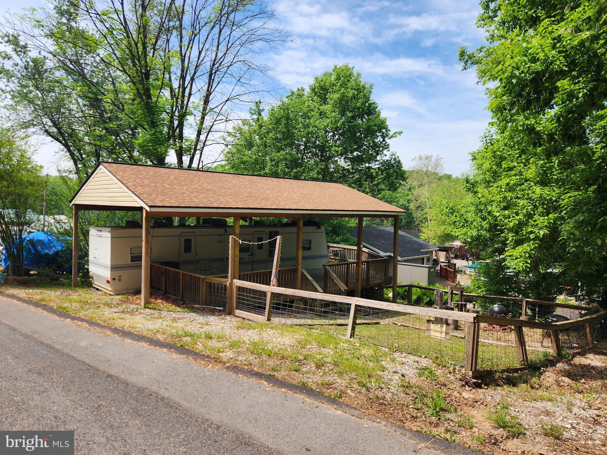32 Forest Lane Falling Waters, WV 25419 - Photo 8 of 27