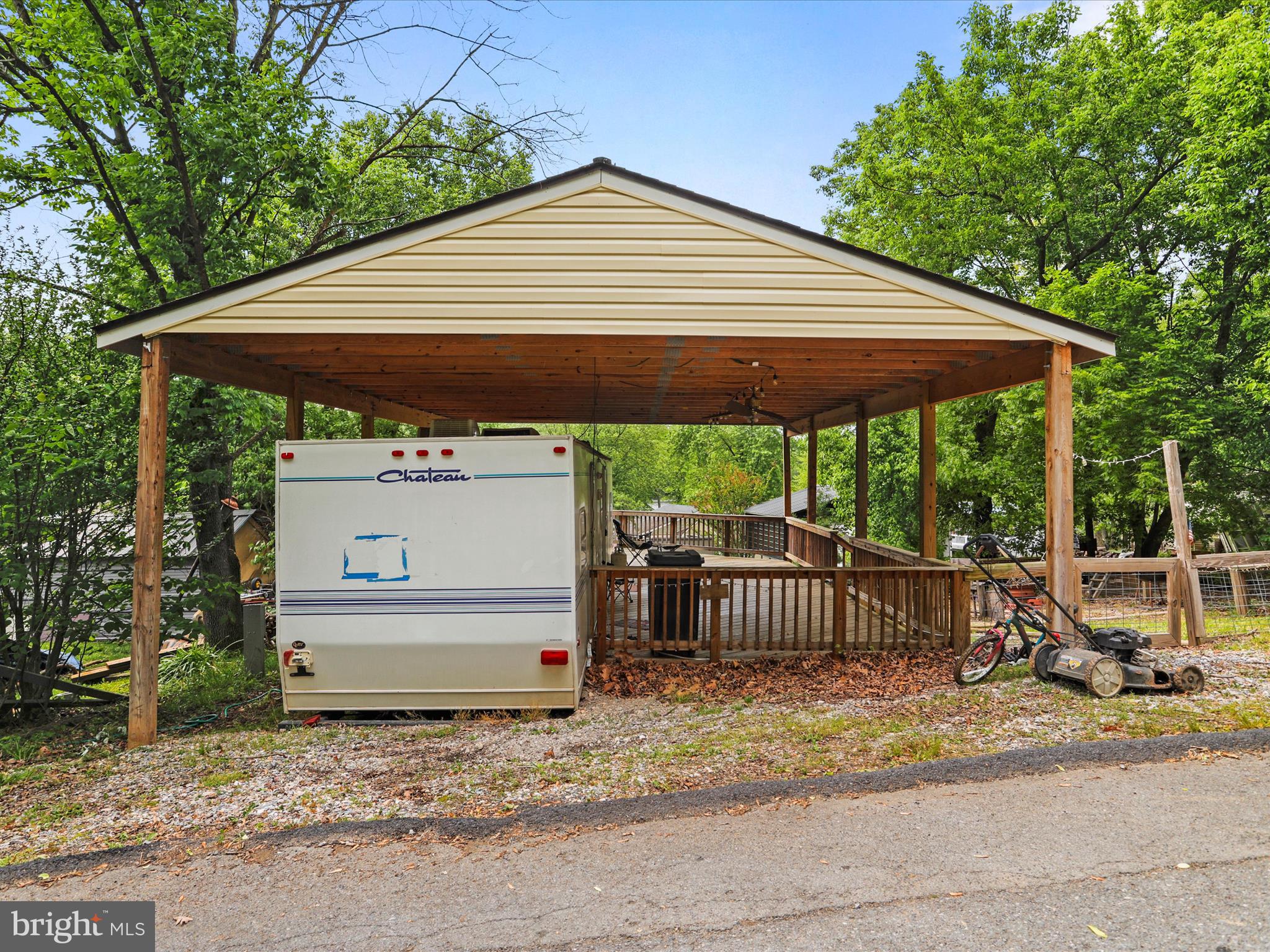 32 Forest Lane Falling Waters, WV 25419 - Photo 9 of 27