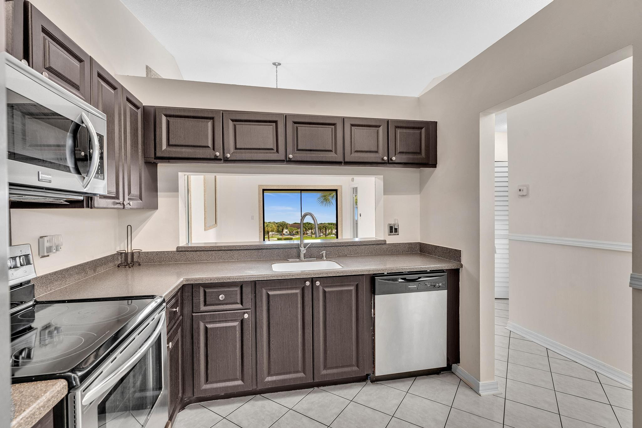 22017 Palms Way, Unit 202 Boca Raton, FL 33433 - Photo 10 of 54 Photo 10