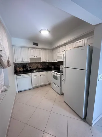 $1,700 | 164 Burgandy Way, Unit 164, Delray Beach, FL 33484