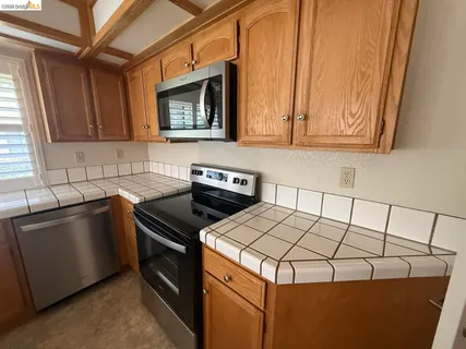 $725,000 | 7693 Galloway Drive, San Jose, CA 95135