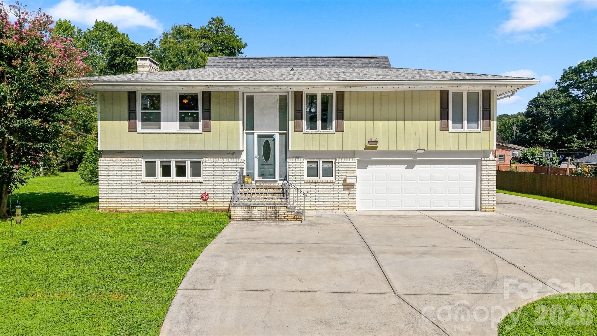 706 Springdale Road Statesville, NC 28677 - Photo 2 of 48 Gallery Image 2