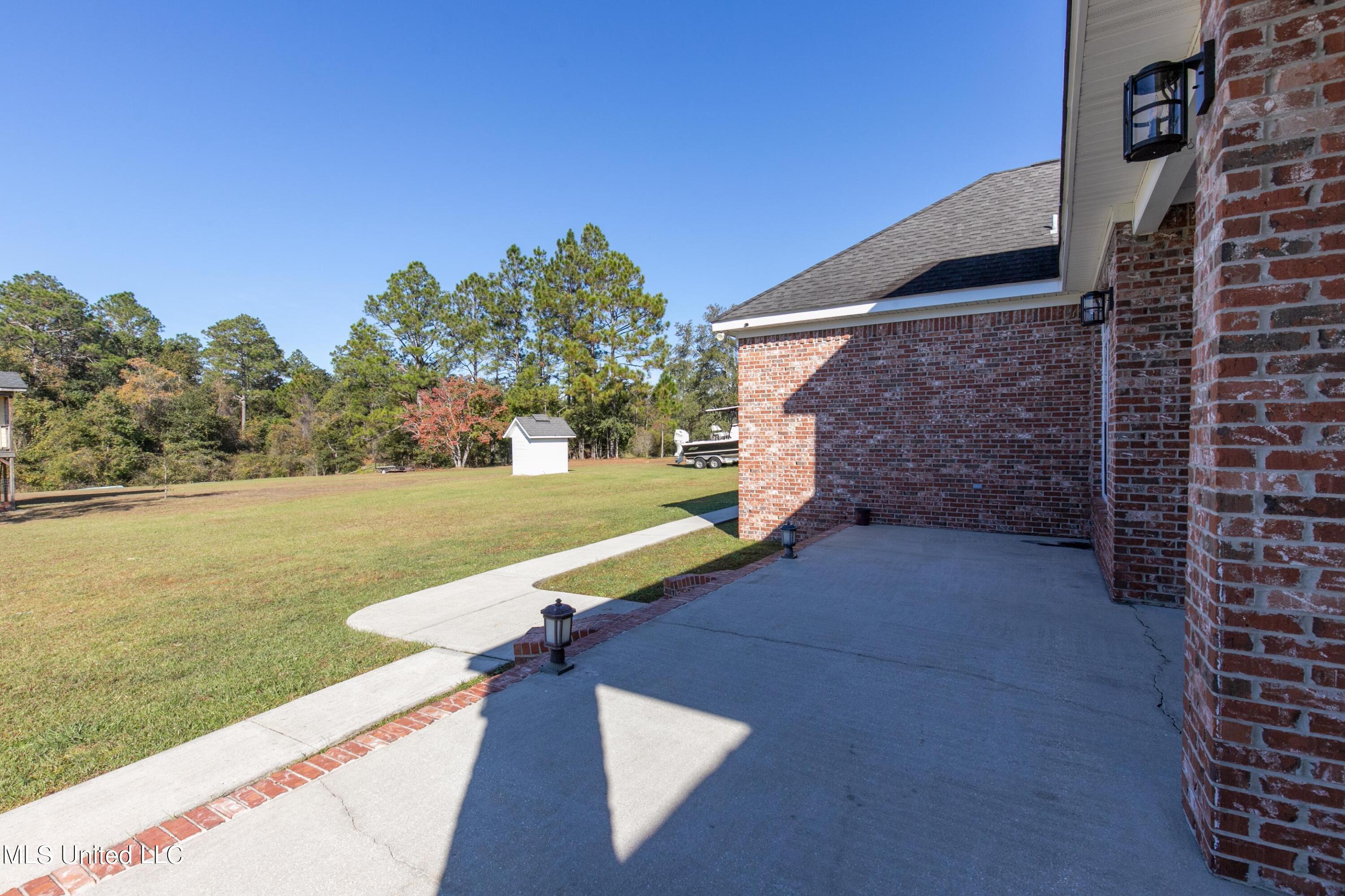 14501 Constitution Road Moss Point, MS 39562 - Photo 28 of 37 Open back patio area