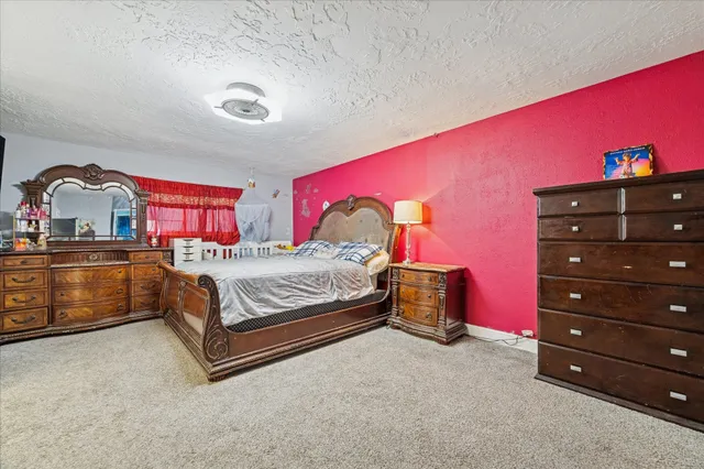 $360,000 | 10402 Huntington Point Drive, Houston, TX 77099