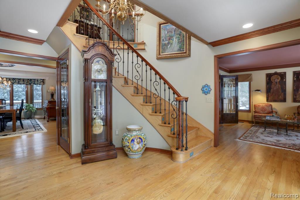 4545 Valley View Point Rochester, MI 48306 - Photo 12 of 57