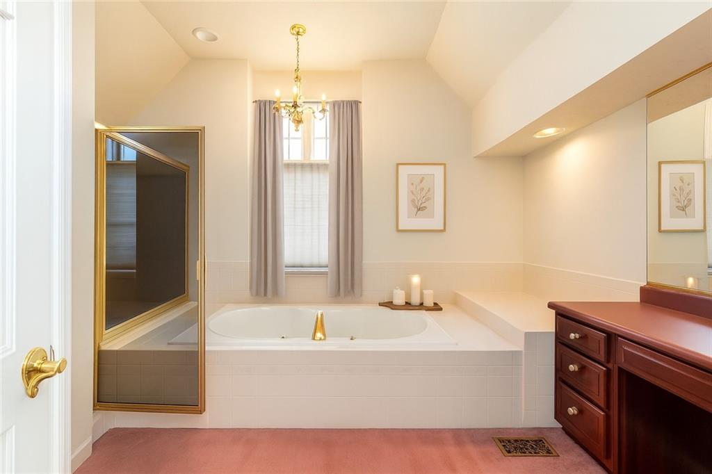 1118 Sandstone Road Greensburg, PA 15601 - Photo 31 of 50 VIRTUALLY STAGED MASTER BATHROOM