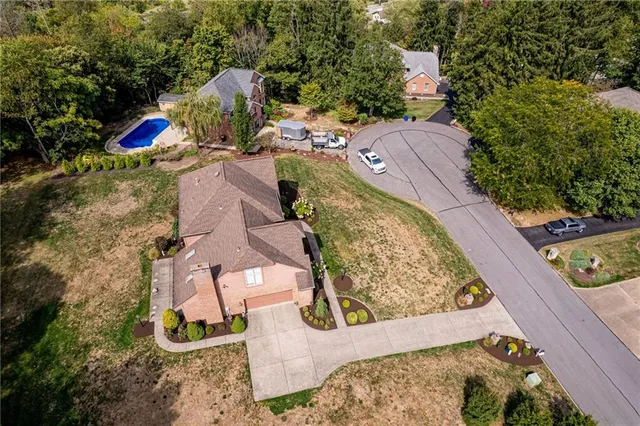 $599,000 | 1118 Sandstone Road, Greensburg, PA 15601