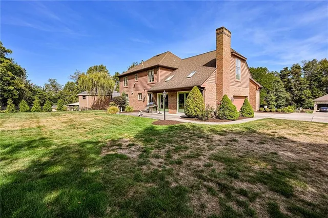 $599,000 | 1118 Sandstone Road, Greensburg, PA 15601