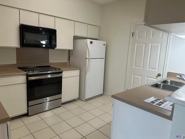 $205,000 | 9827 East Groner Avenue, Baton Rouge, LA 70809