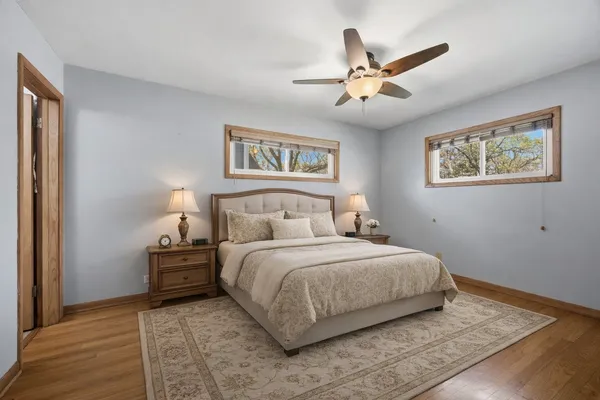 $415,000 | 3S328 Juniper Lane, Glen Ellyn, IL 60137