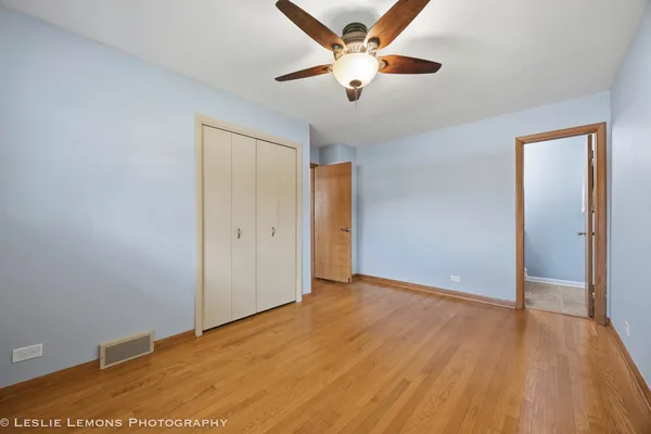 $415,000 | 3S328 Juniper Lane, Glen Ellyn, IL 60137
