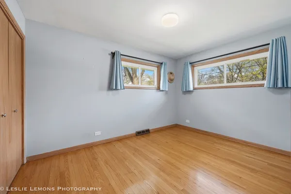 $415,000 | 3S328 Juniper Lane, Glen Ellyn, IL 60137