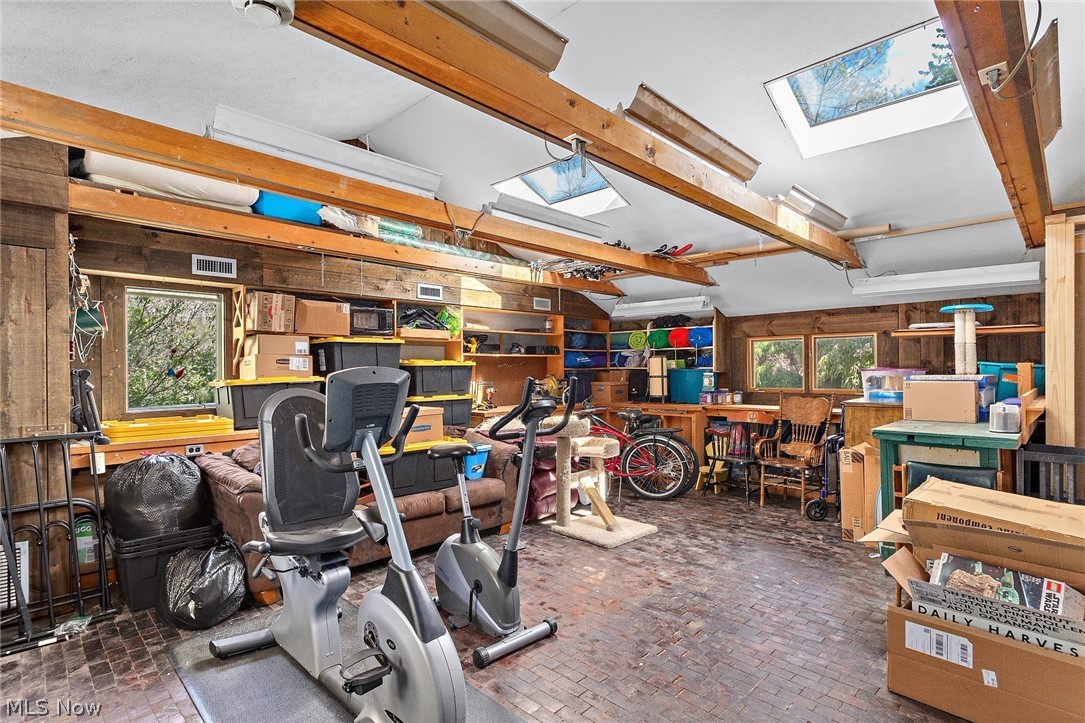 27976 Belgrave Road Cleveland, OH 44124 - Photo 31 of 35 Gallery Image 31