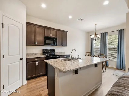 $220,000 | 207 Springsteen Lane, Lafayette, LA 70507