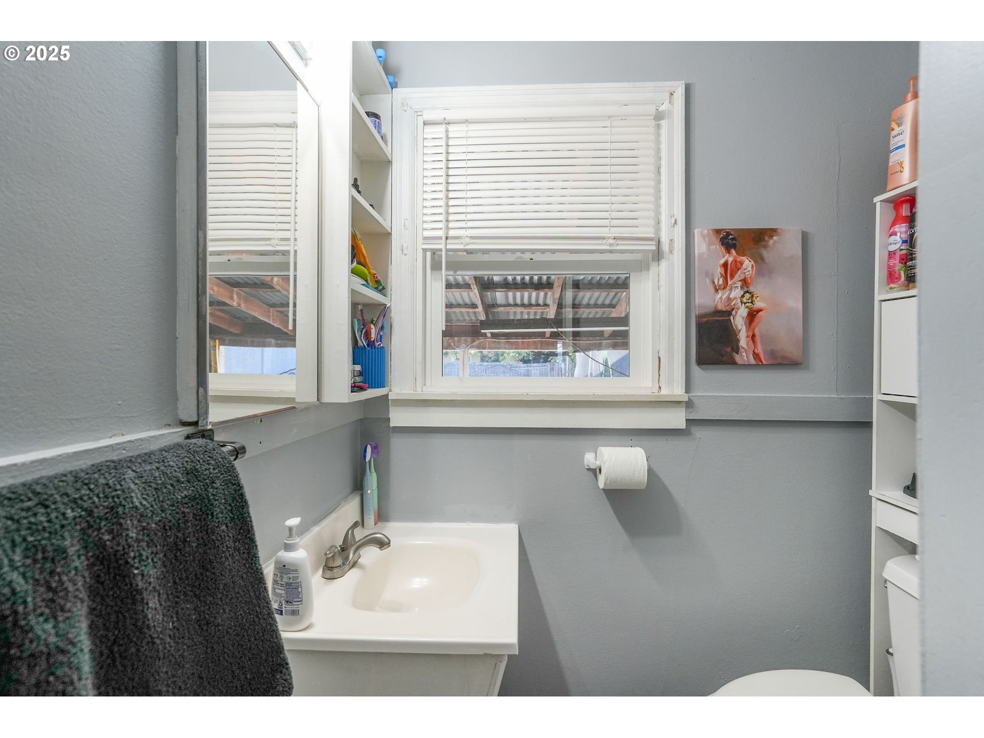 3510 Bell Road Northeast Salem, OR 97301 - Photo 12 of 25 Gallery Image 12
