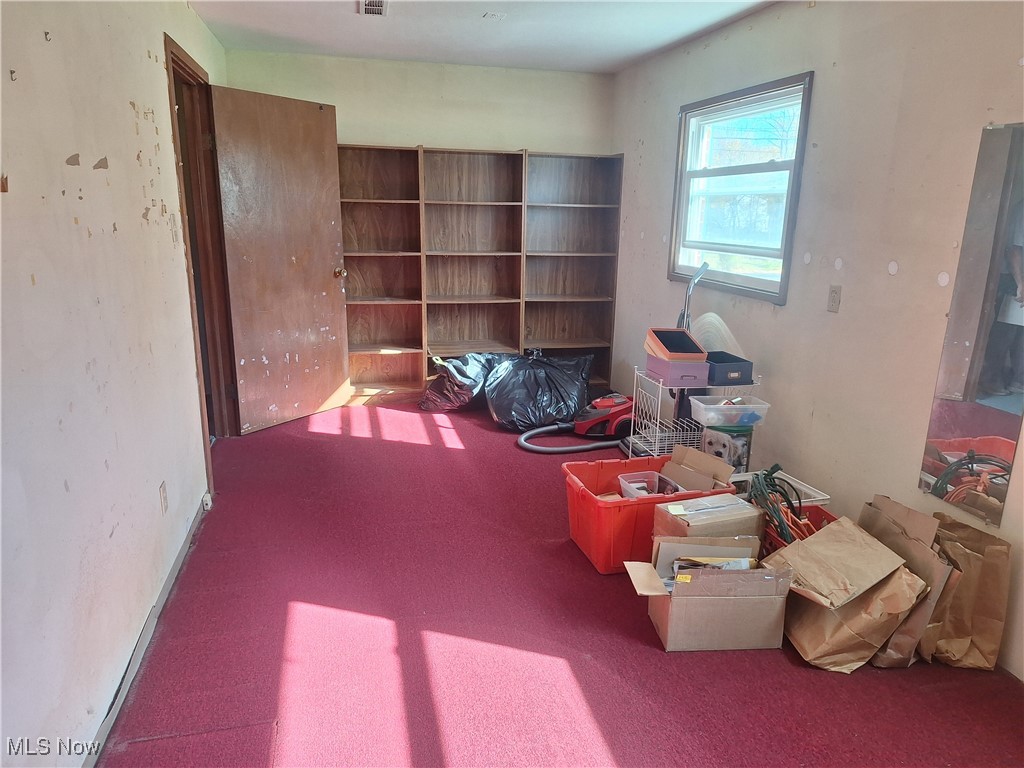 9250 Sherman Road Chesterland, OH 44026 - Photo 16 of 23 Lower level office or possible 4th bedroom