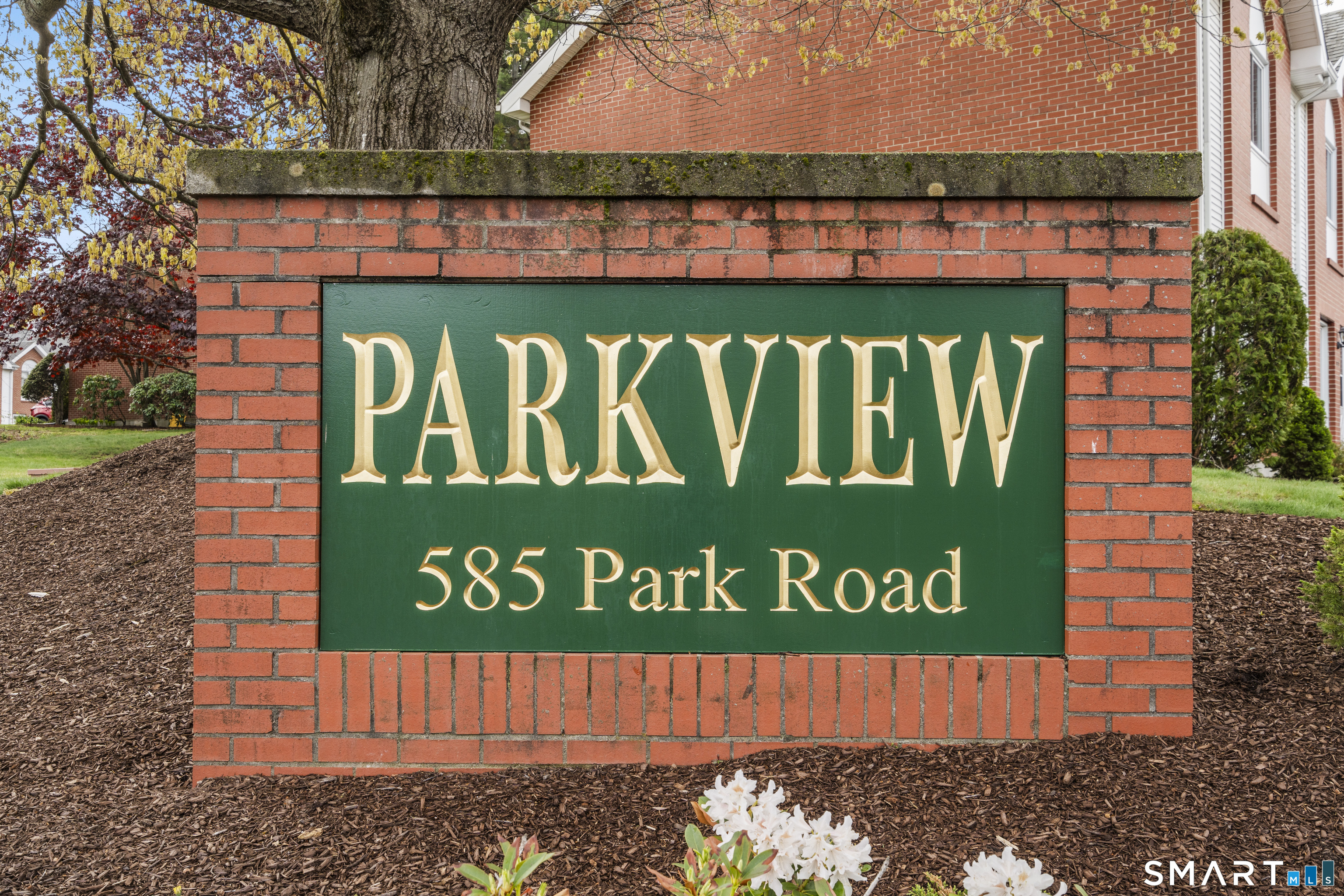 585 Park Road, Unit 73 Waterbury, CT 06708 - Photo 26 of 28