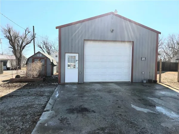 $229,900 | 104 Polk Street, Chillicothe, MO 64601