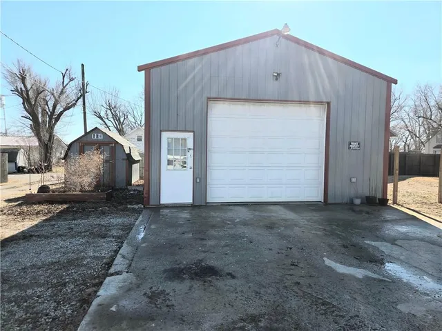 $229,900 | 104 Polk Street, Chillicothe, MO 64601