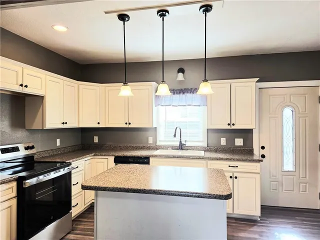 $229,900 | 104 Polk Street, Chillicothe, MO 64601