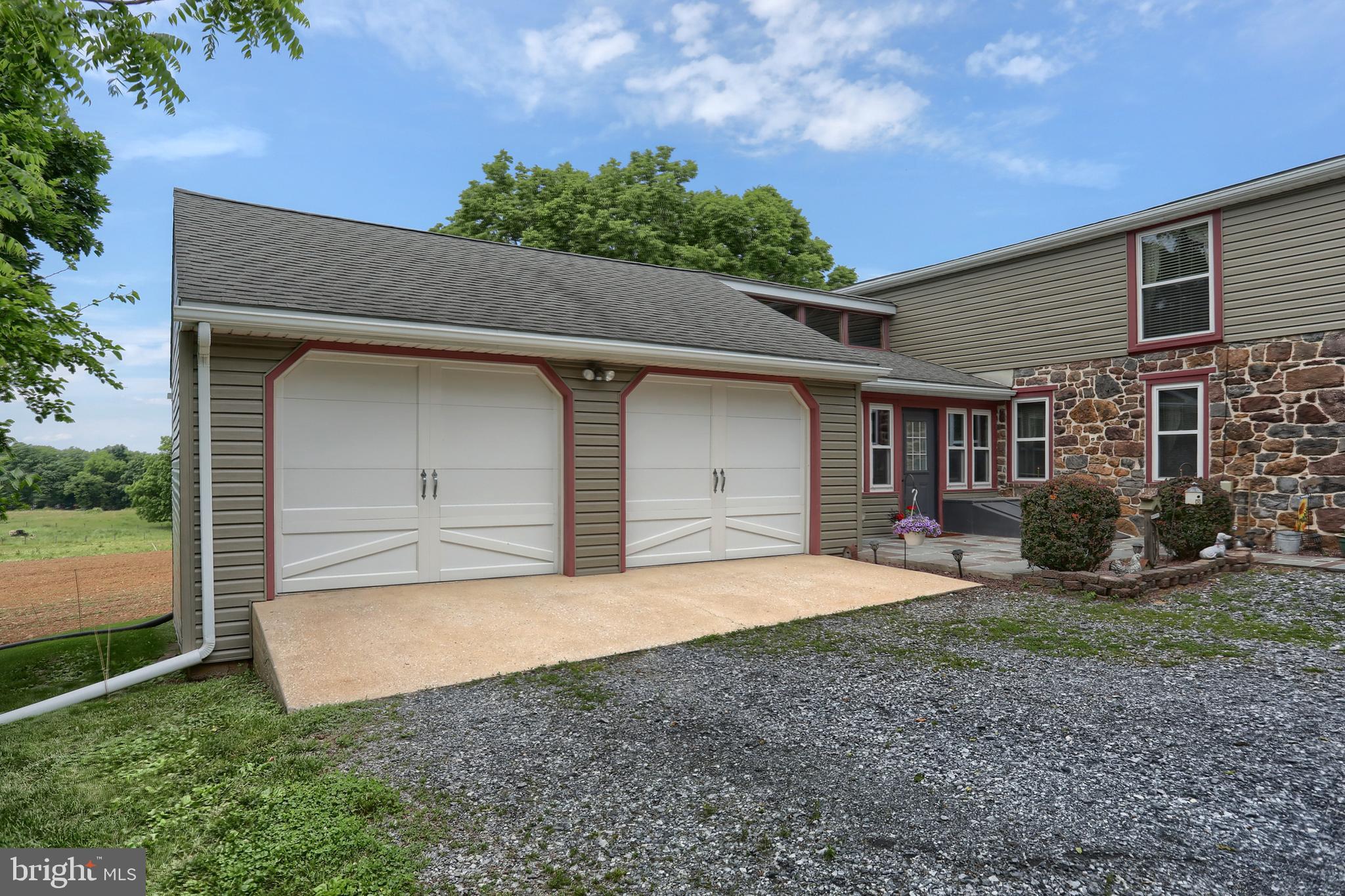 6767 Schoolhouse Road Hershey, PA 17033 - Photo 6 of 51