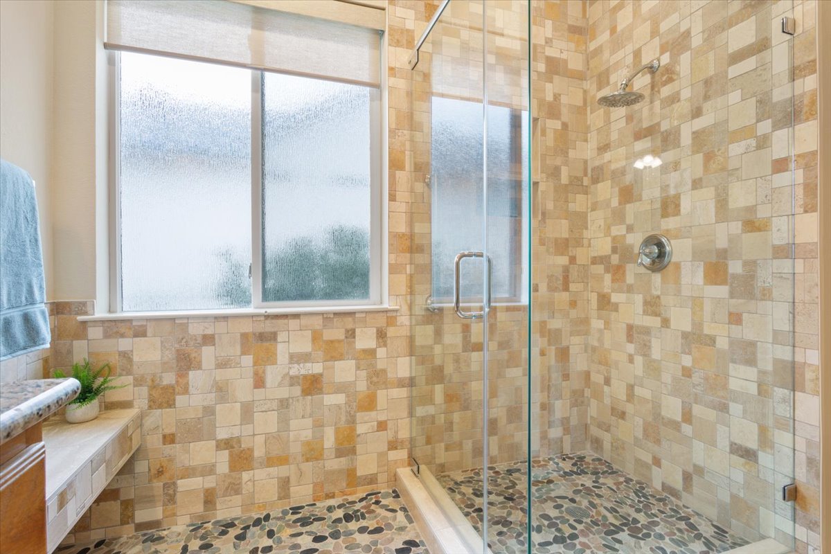 246 Red Poppy Trail Georgetown, TX 78633 - Photo 22 of 32 a bathroom with a shower