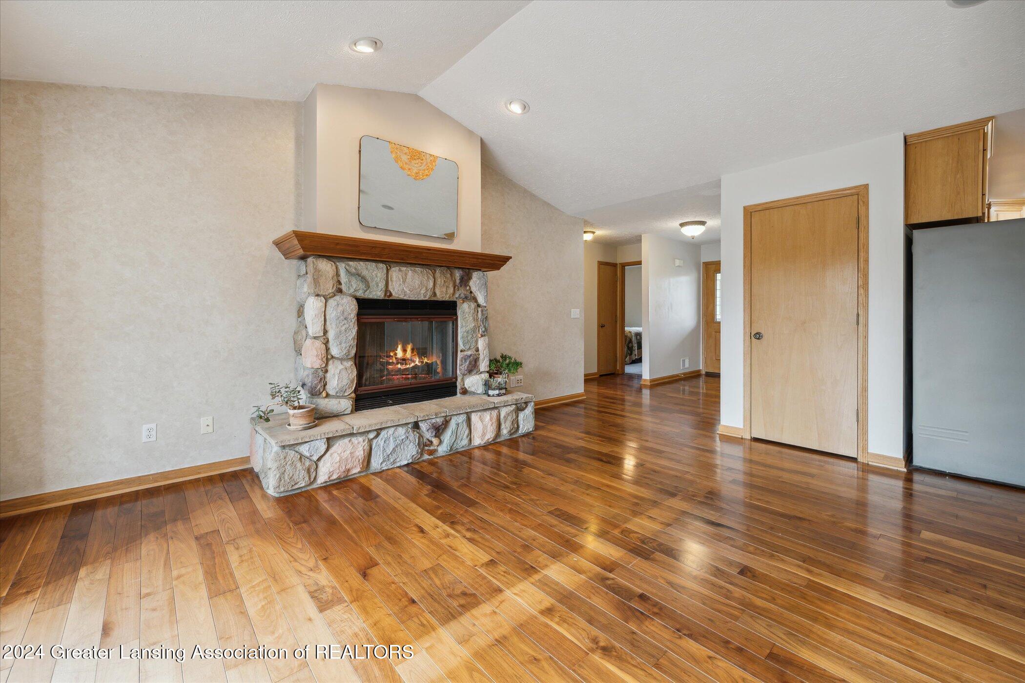 660 Creyts Road Dimondale, MI 48821 - Photo 10 of 59 09-660-Creyts-Rd-Dimondale-MI-48821-Wind