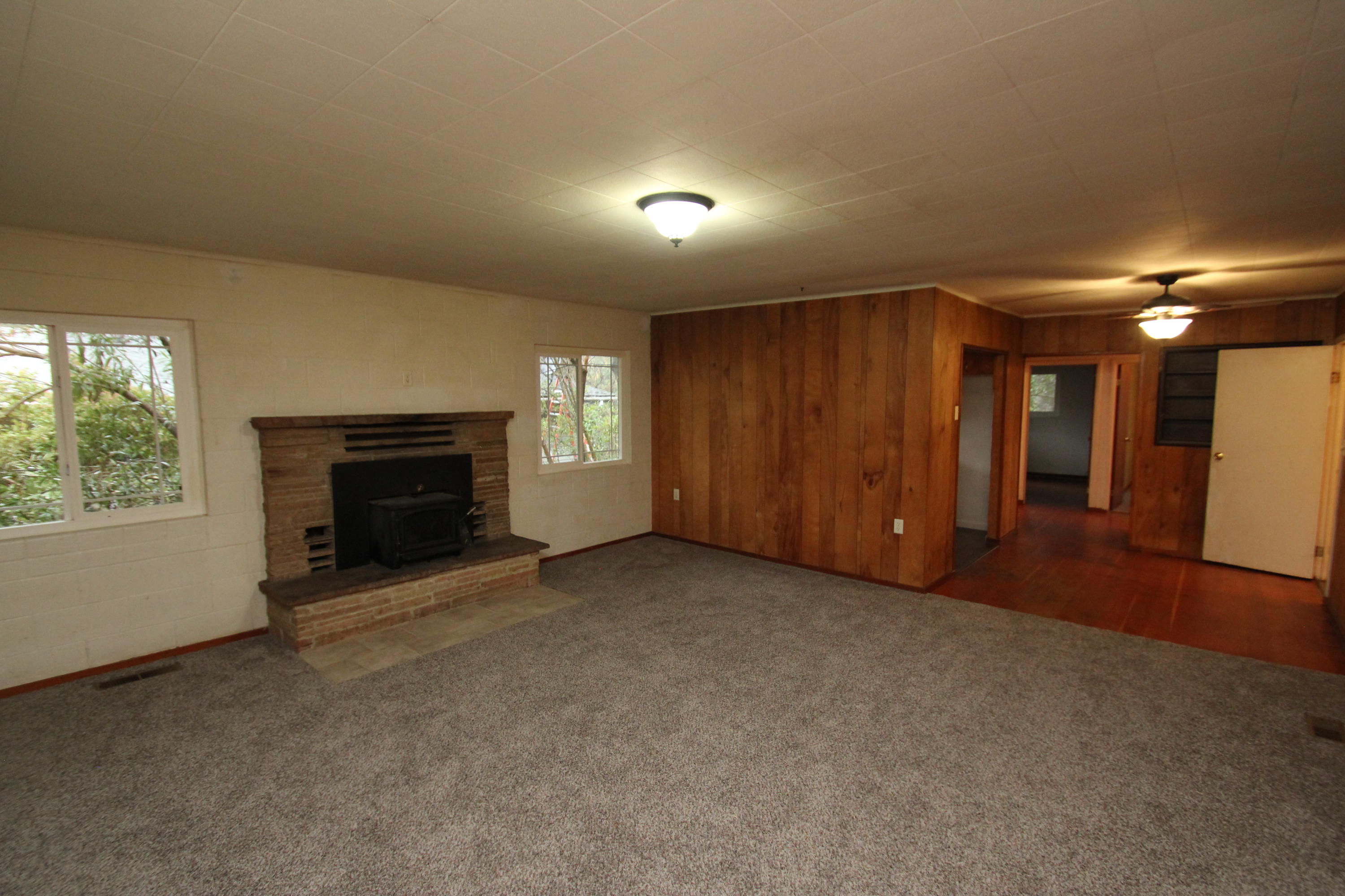 17778 Irish Road Redding, CA 96003 - Photo 8 of 13 IMG_0687