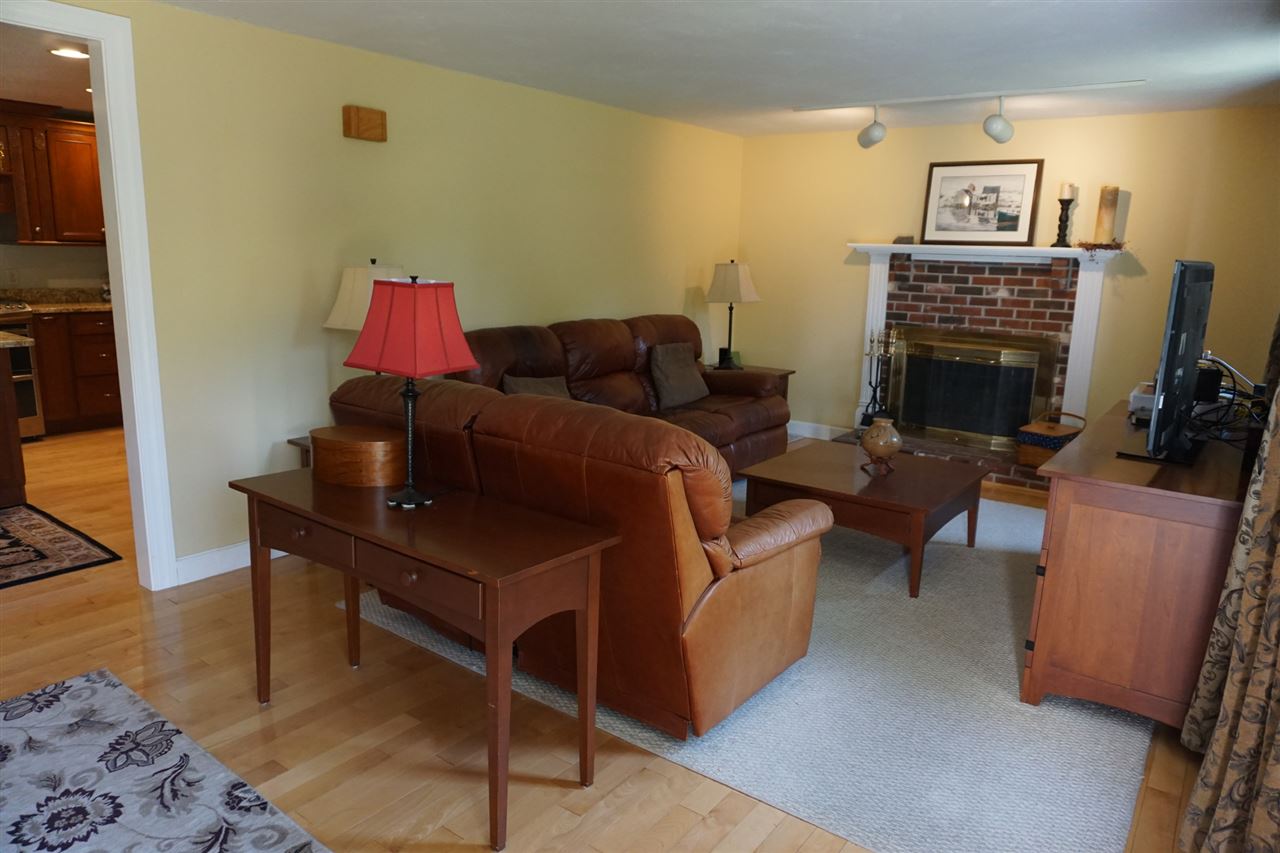 36 West Hill Road Brookline, NH 03033 - Photo 9 of 23