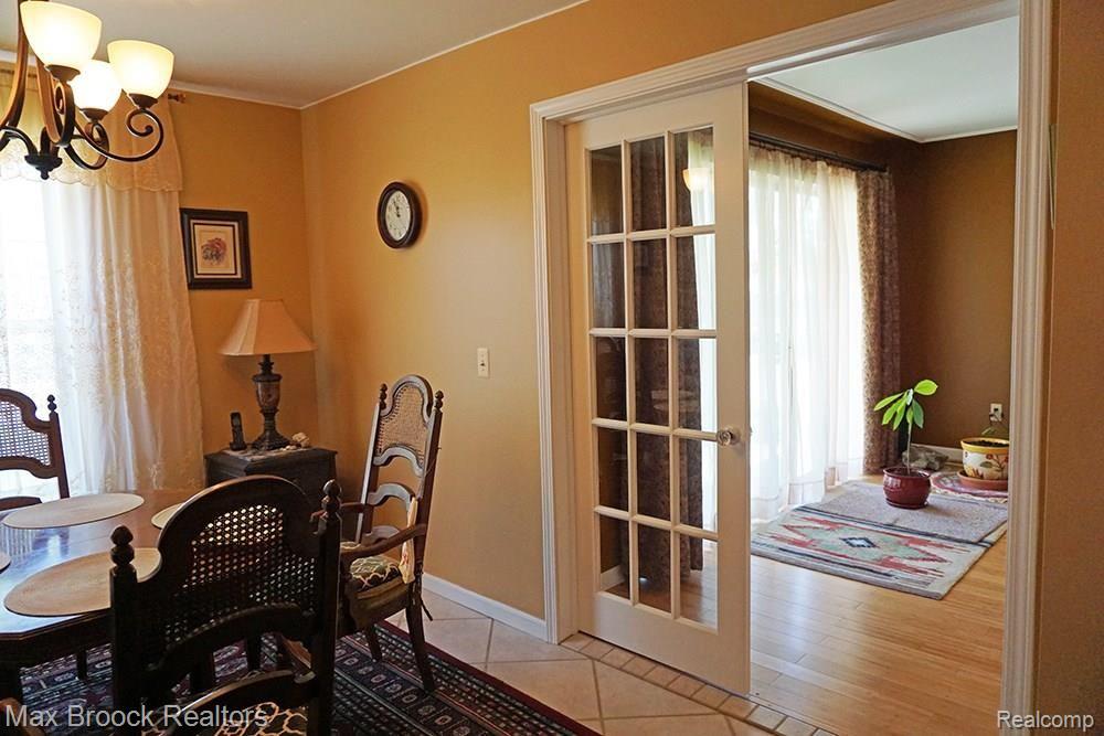 29636 Middlebelt Road Farmington Hills, MI 48334 - Photo 16 of 17
