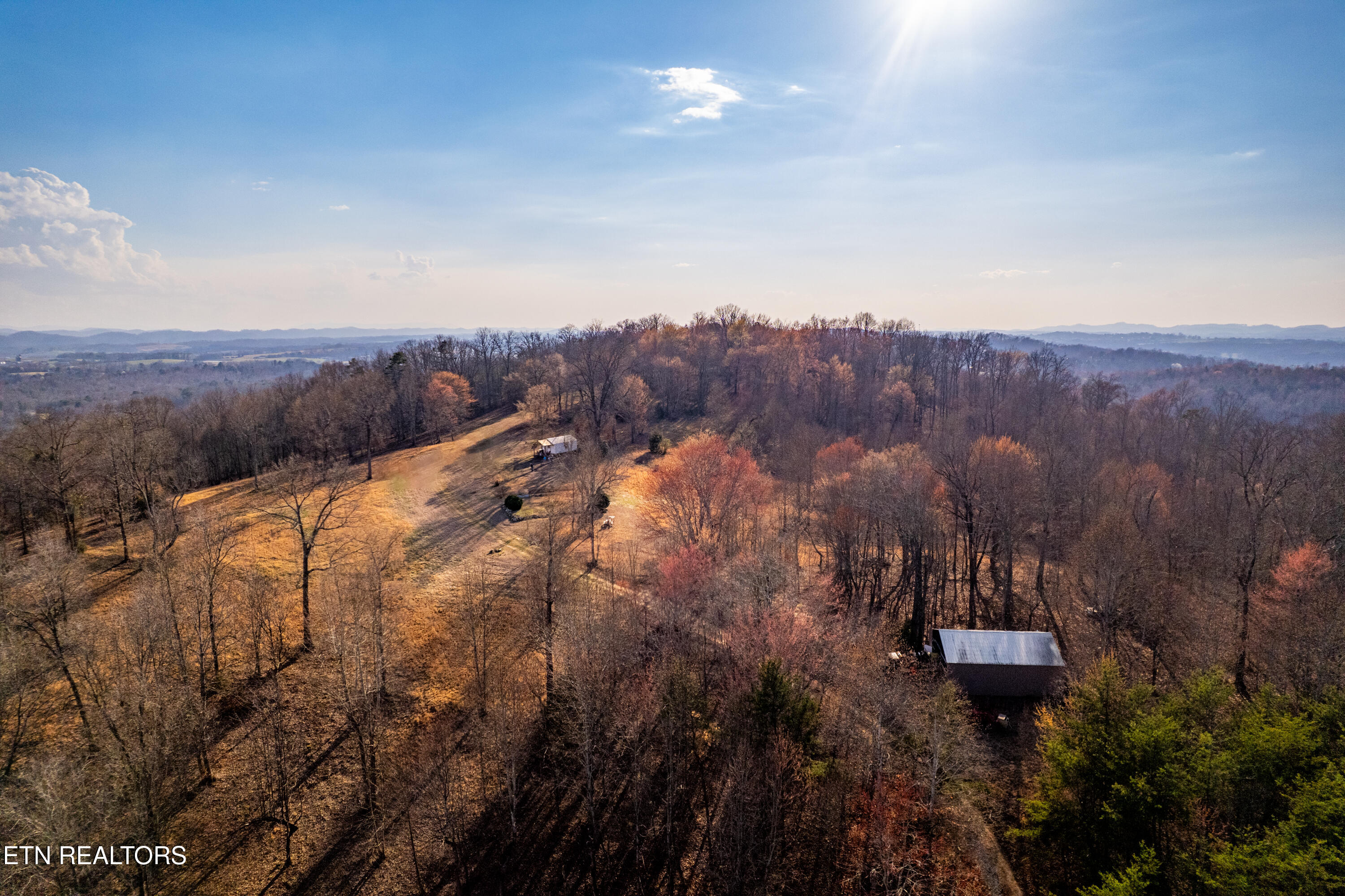 184 Badger Road Madisonville, TN 37354 - Photo 20 of 31 184BadgerRd-34
