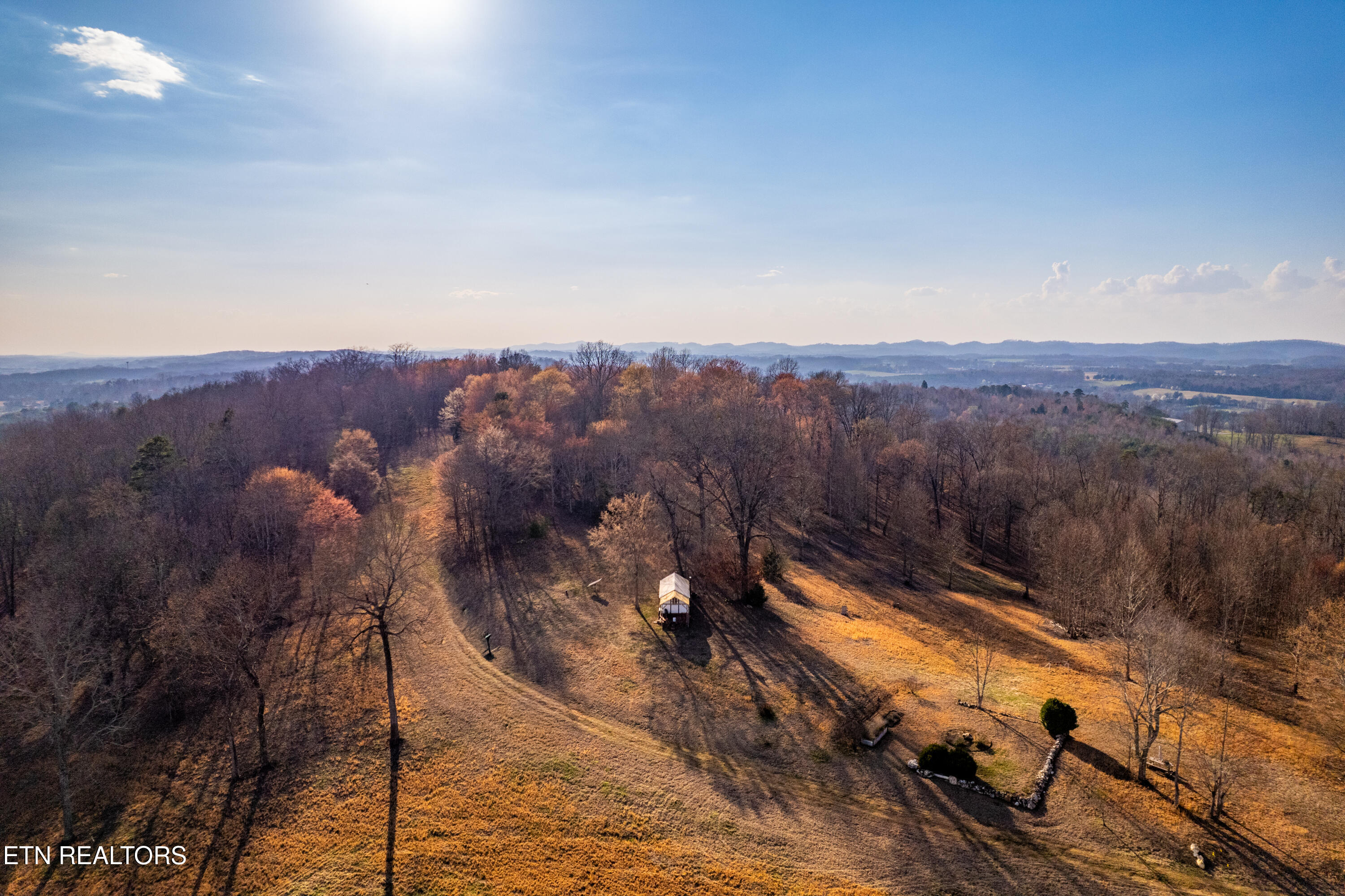 184 Badger Road Madisonville, TN 37354 - Photo 23 of 31 184BadgerRd-39