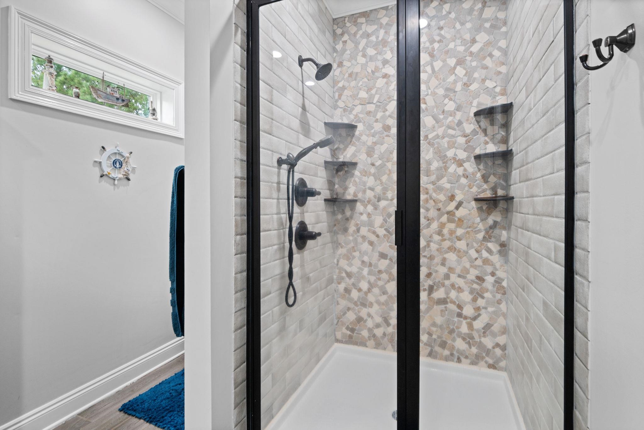 25867 Goat Cooper Road Robertsdale, AL 36567 - Photo 19 of 34 Bathroom