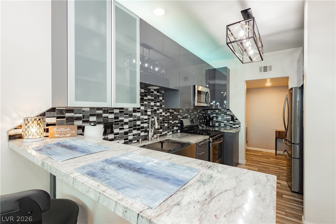 1635 Box Step Drive Henderson, NV 89014 - Photo 9 of 32