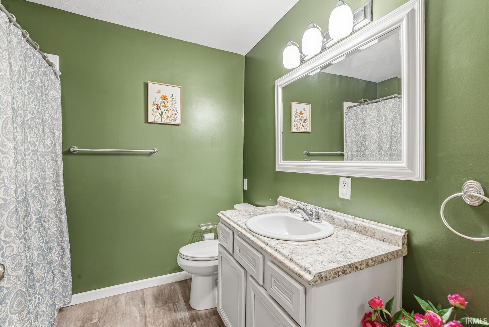 54522 Homeland Road Elkhart, IN 46514 - Photo 21 of 34 Gallery Image 21
