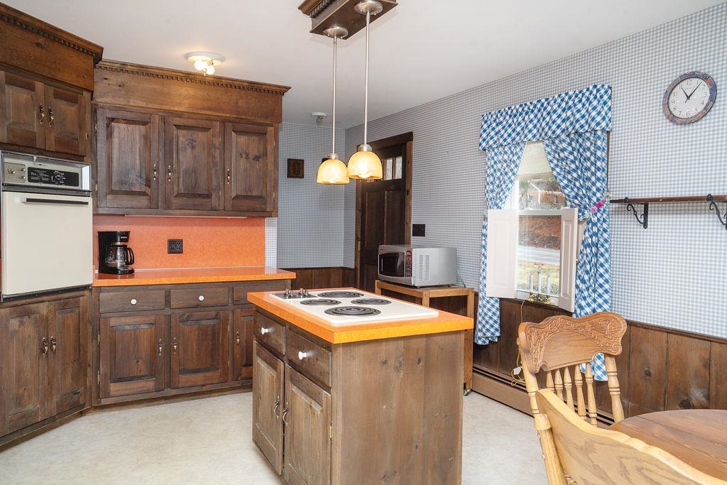 129 Blacksnake Road Seabrook, NH 03874 - Photo 17 of 33