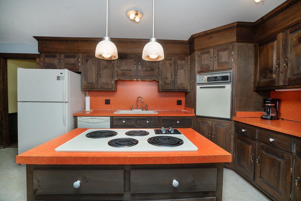129 Blacksnake Road Seabrook, NH 03874 - Photo 19 of 33