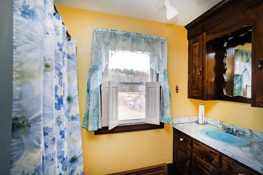129 Blacksnake Road Seabrook, NH 03874 - Photo 22 of 33