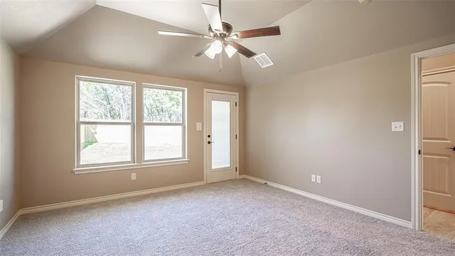 $1,950 | 2510 Smokerise Trail, Granbury, TX 76048