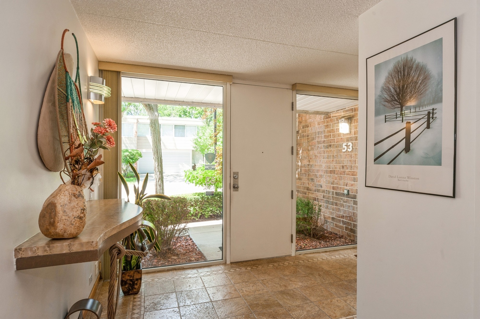 53 Avon Road Northbrook, IL 60062 - Photo 2 of 26 a view of entryway