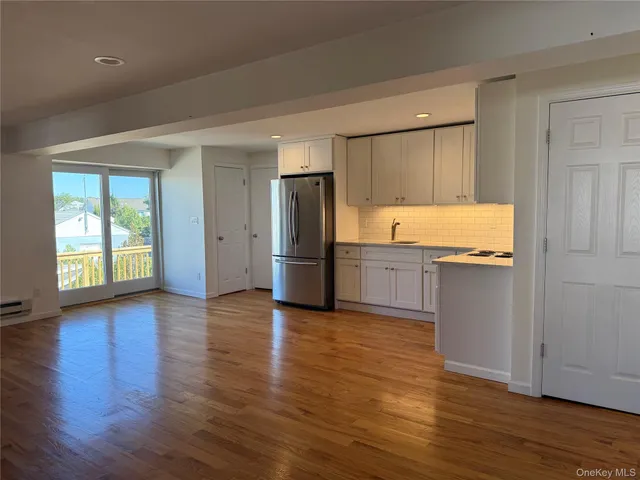 $3,000 | 505 South Main Street, Freeport, NY 11520