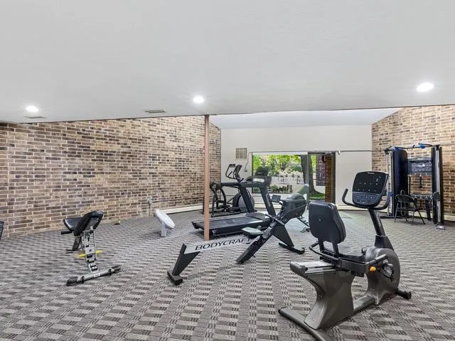 $189,900 | 35 Nathan Lane North, Unit 210, Plymouth, MN 55441