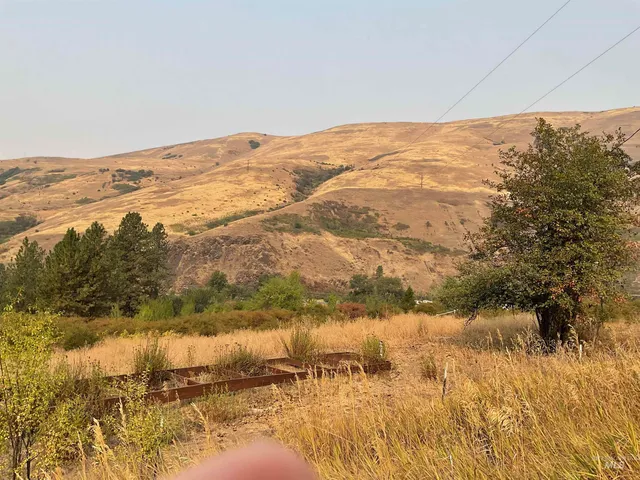 $150,000 | 13790 Cross Farm Road, Juliaetta, ID 83535