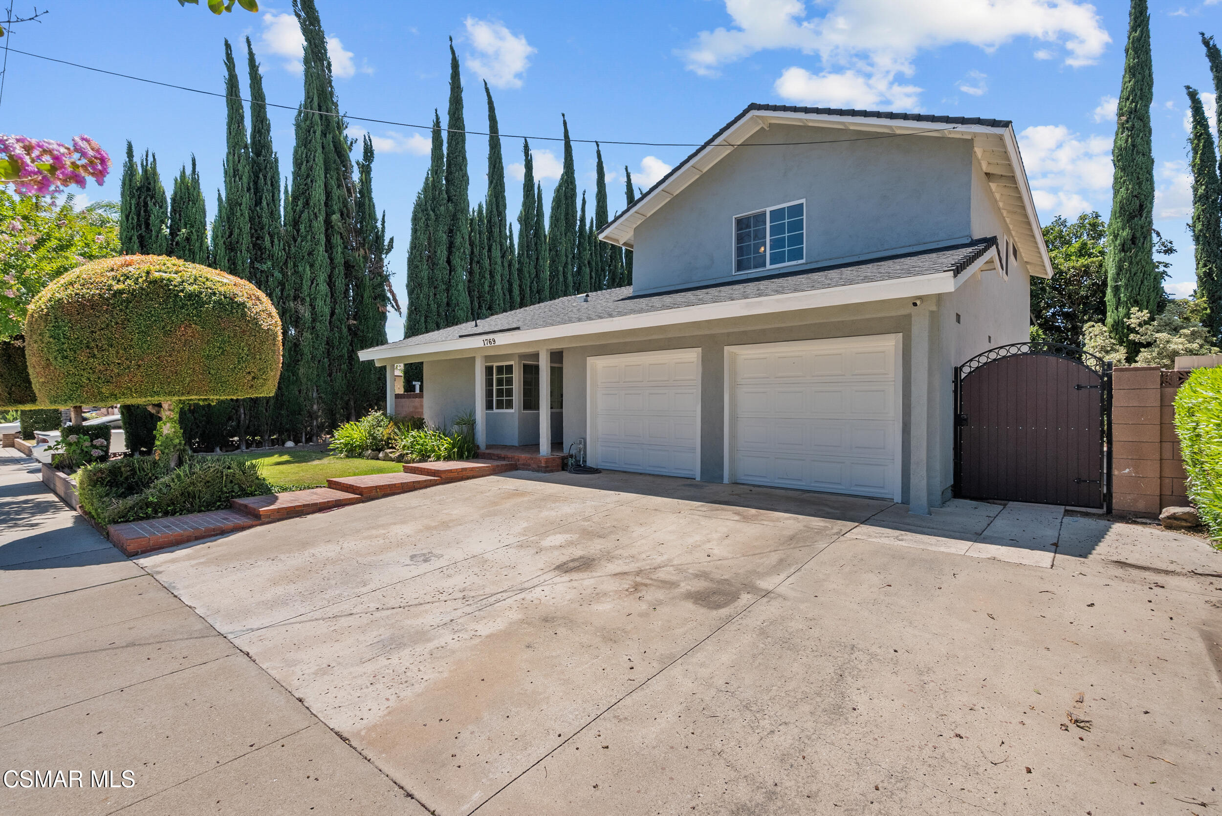 1769 Stow Street Simi Valley, CA 93063 - Photo 3 of 46 stow 1769-8