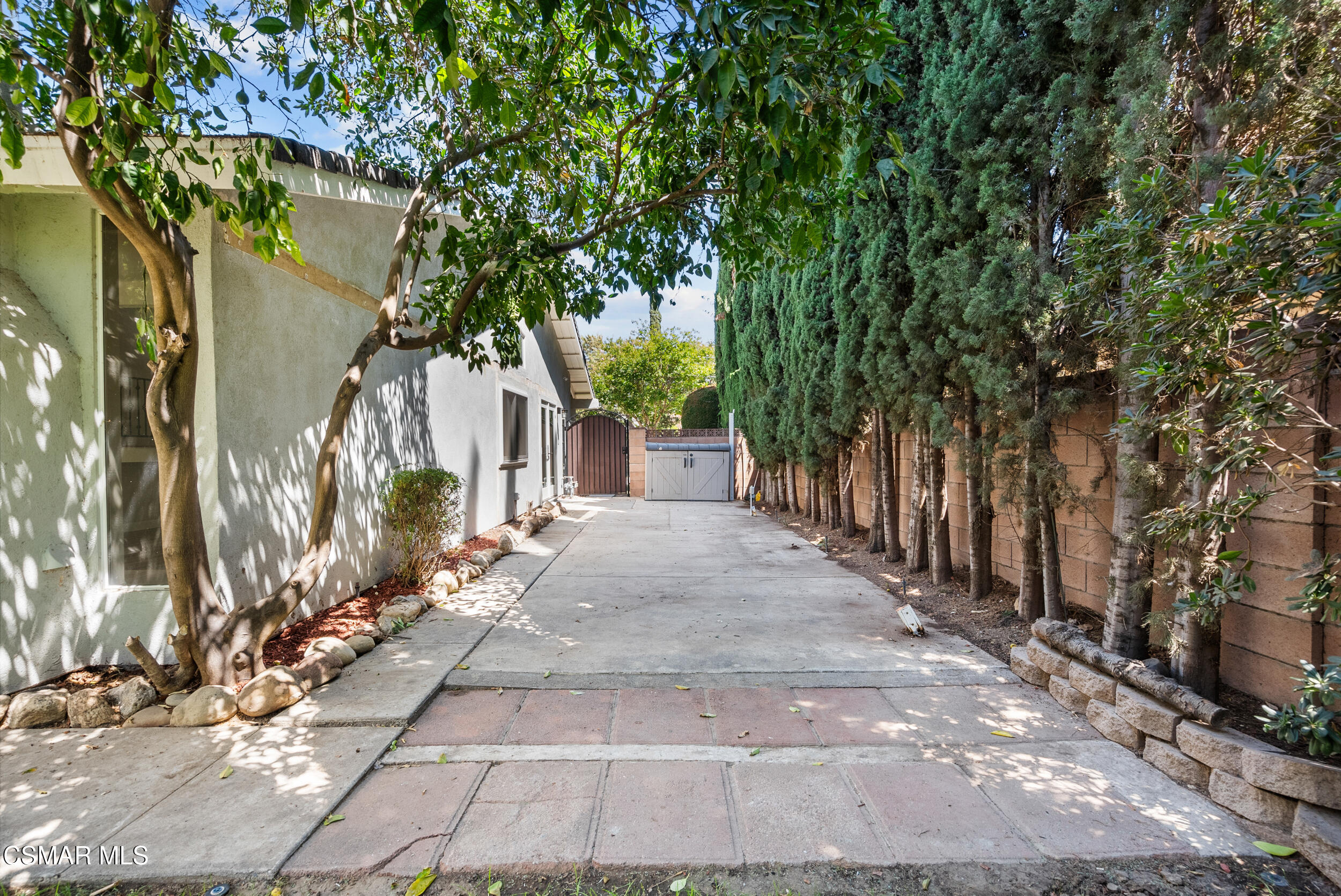 1769 Stow Street Simi Valley, CA 93063 - Photo 45 of 46 stow 1769-53