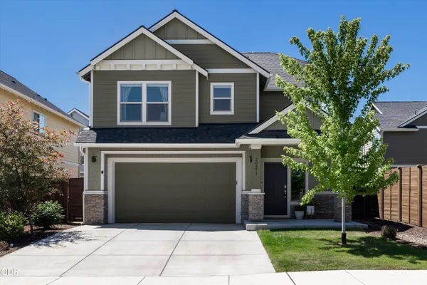 $612,000 | 20571 Rolen Avenue, Bend, OR 97702