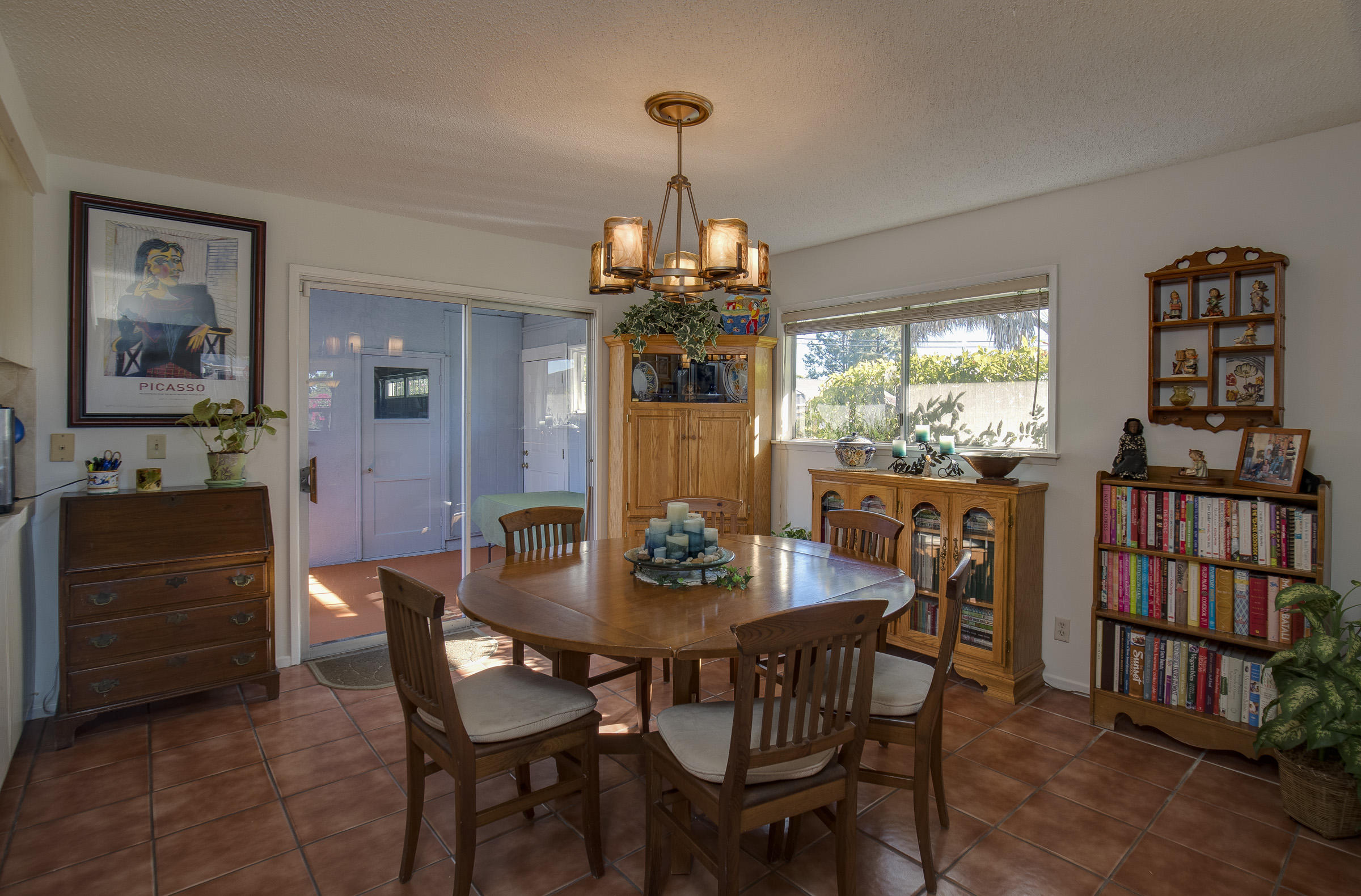 416 Wakefield Road Goleta, CA 93117 - Photo 13 of 21 416 Wakefield_0013