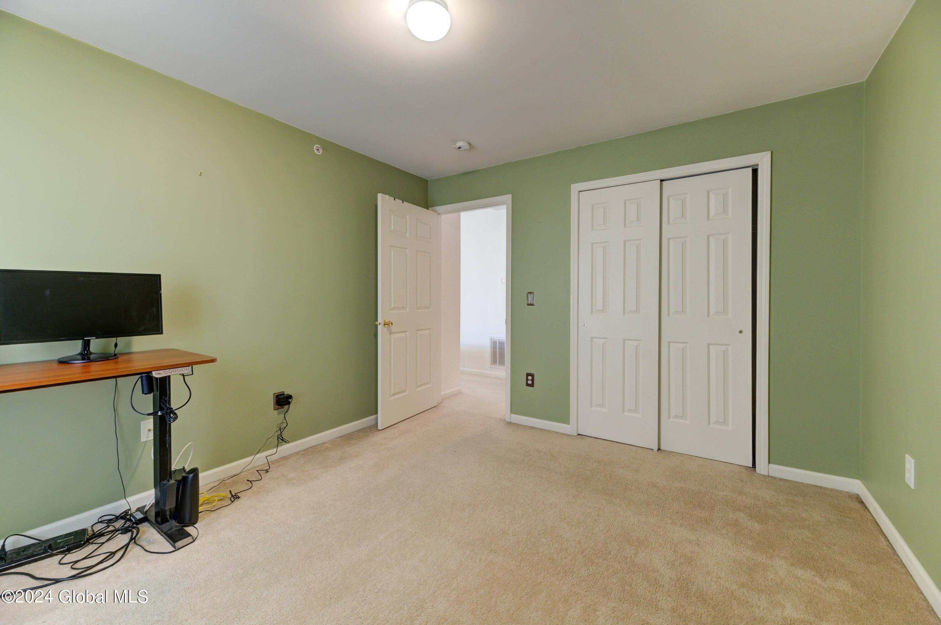206 Cedar Run Rensselaer, NY 12144 - Photo 28 of 36 25 - CEDAR RUN