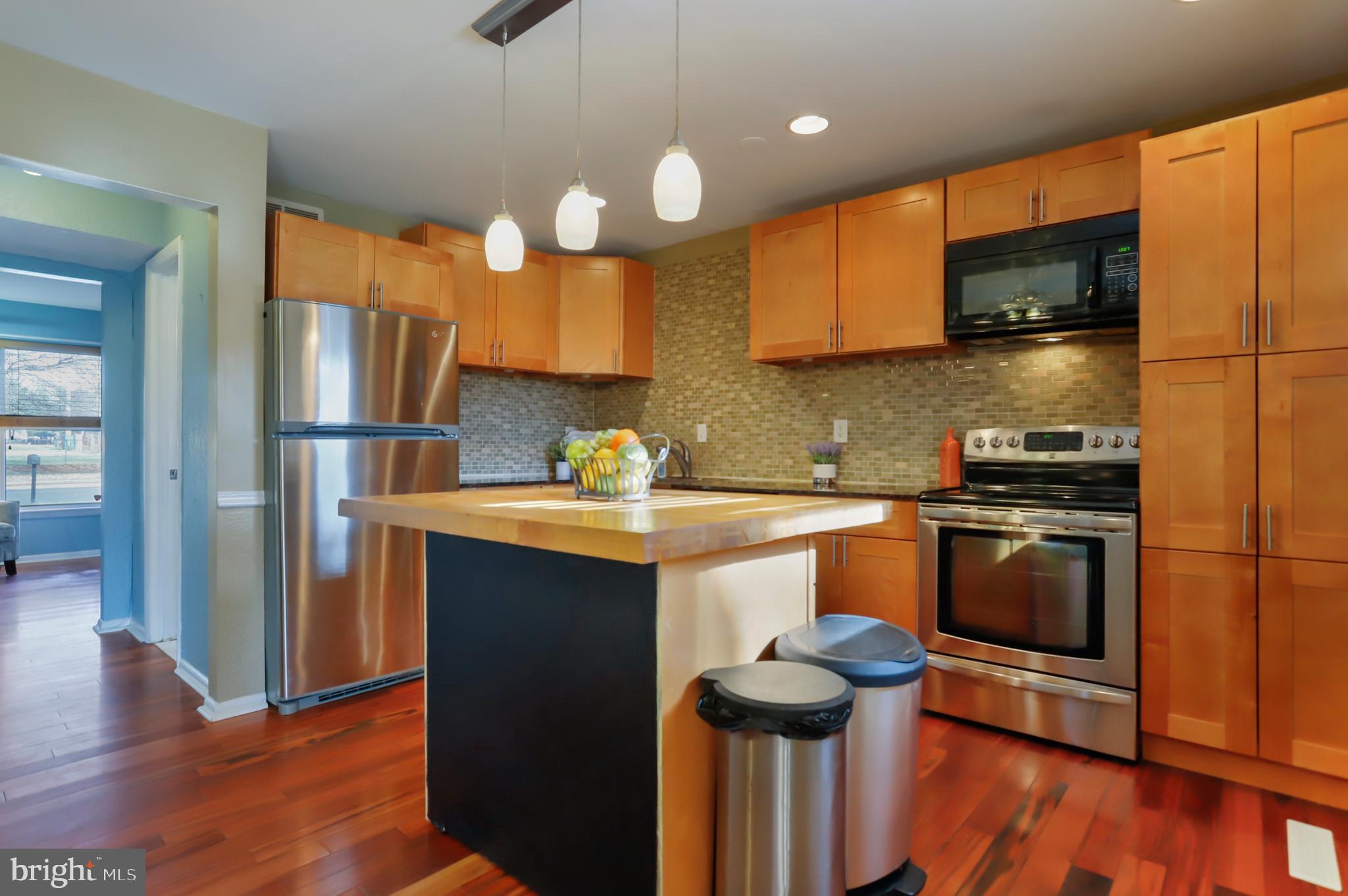88 Bar Harbor Road Pasadena, MD 21122 - Photo 1 of 42 Kitchen