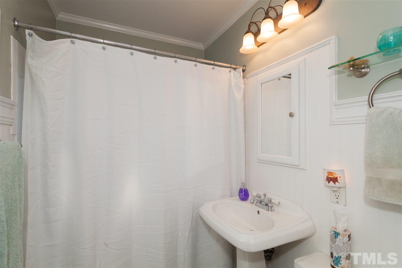 402 East Whitaker Mill Road Raleigh, NC 27608 - Photo 13 of 25